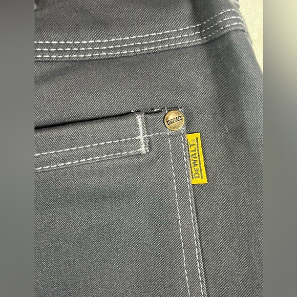 NWT Dewalt Men's 42W 31L Madison Everyday Work Pants Lined Heavy Duty - Picture 10 of 14
